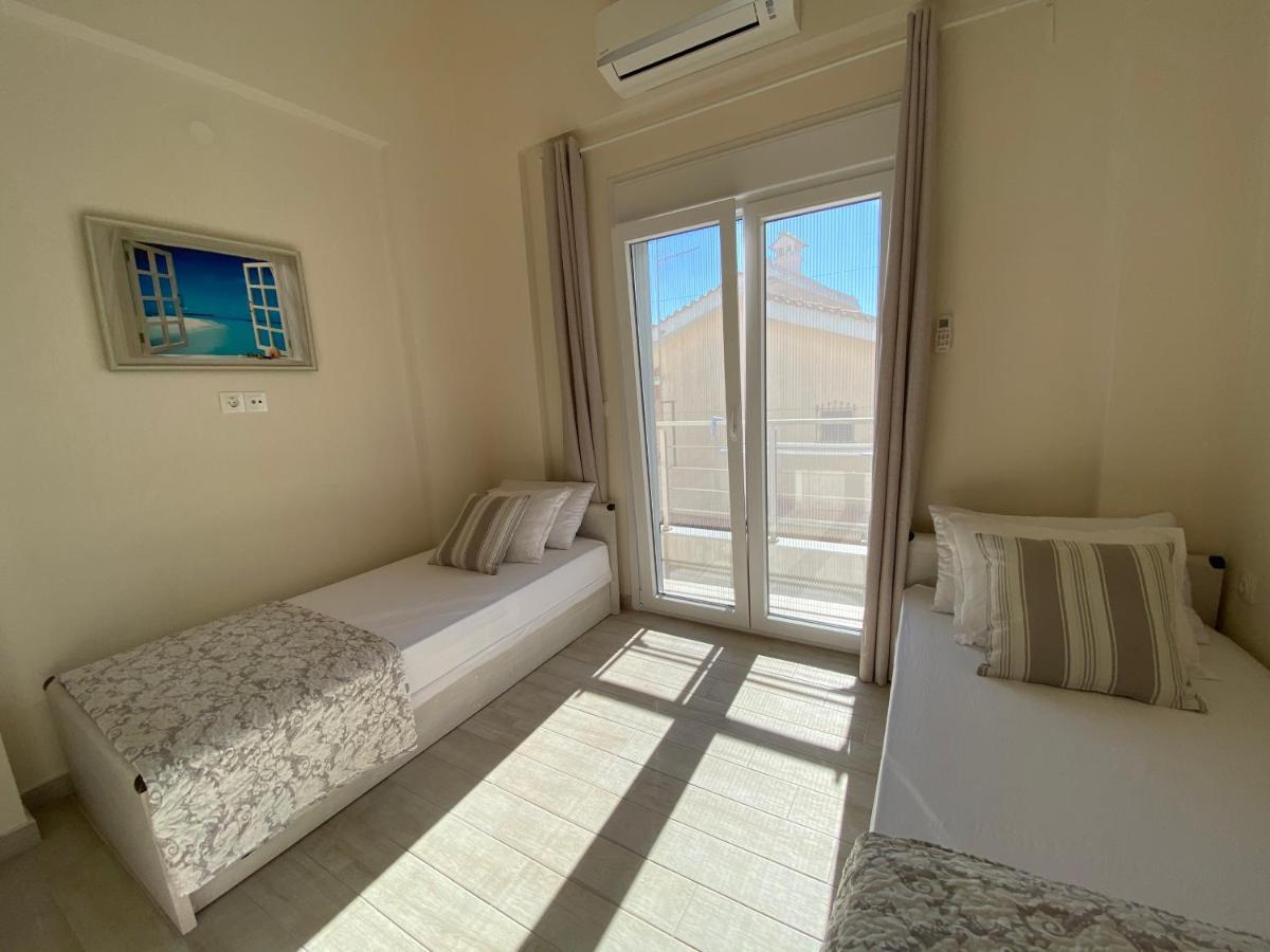 Villa Emerald Luxury Living Nikiti  Extérieur photo