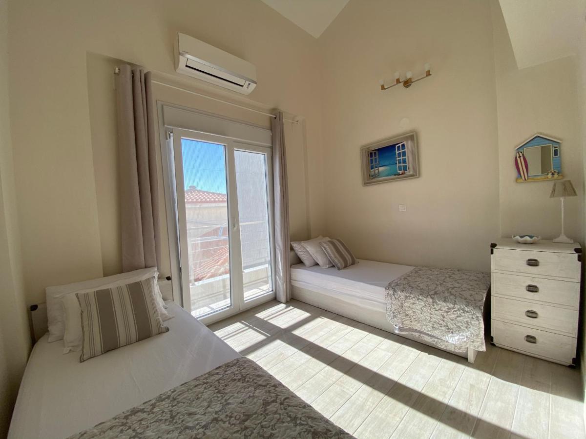 Villa Emerald Luxury Living Nikiti  Extérieur photo