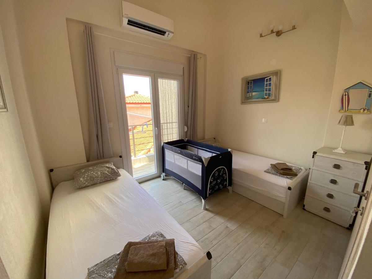 Villa Emerald Luxury Living Nikiti  Extérieur photo