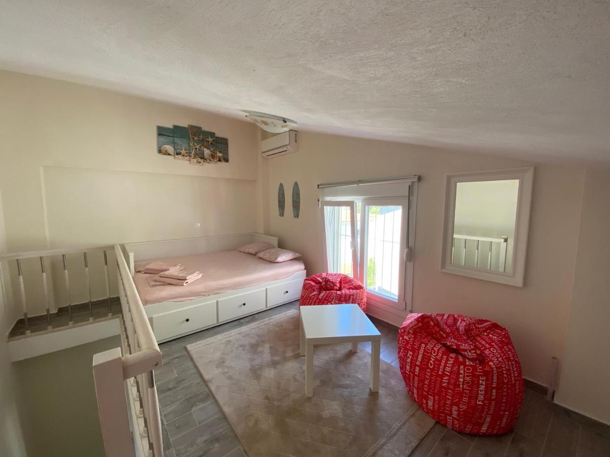 Villa Emerald Luxury Living Nikiti  Extérieur photo