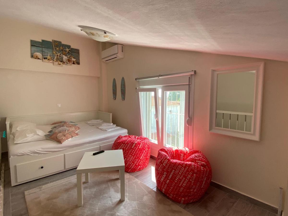 Villa Emerald Luxury Living Nikiti  Extérieur photo