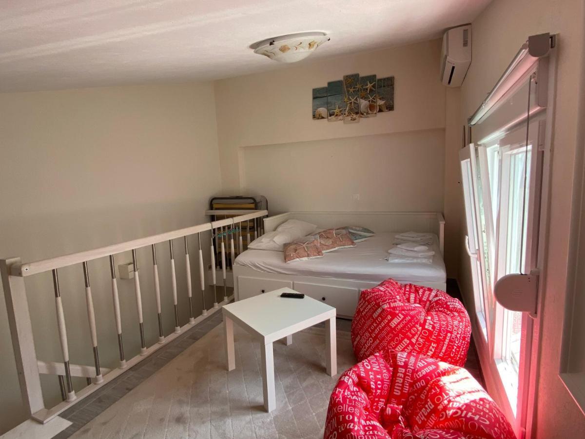 Villa Emerald Luxury Living Nikiti  Extérieur photo